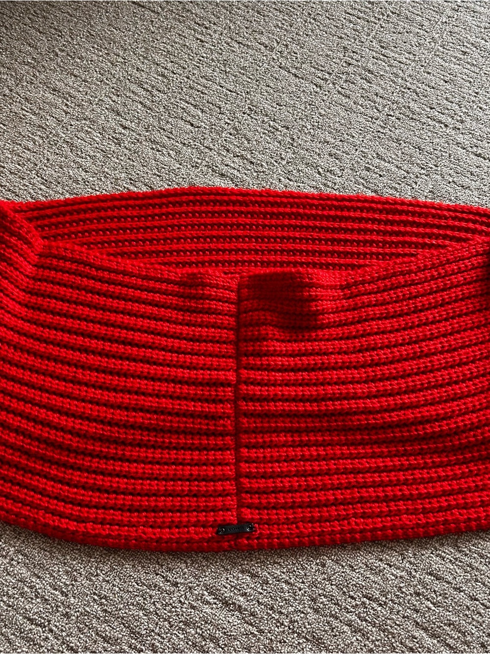 Coach Red Chunky Knit Eternity Scarf with Leather Logo